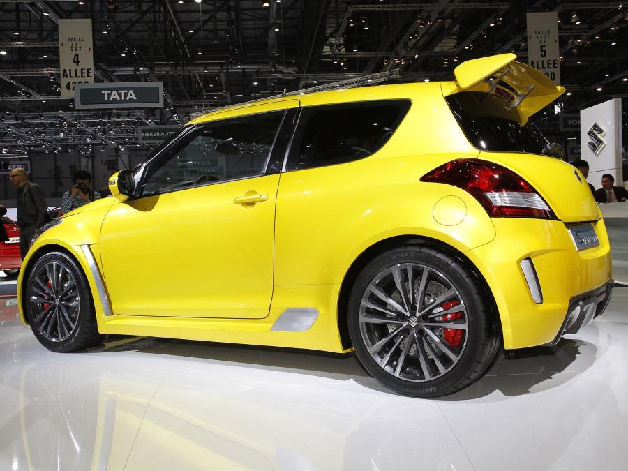  Suzuki Swift S-Concept 2011 года  (фото 11 из 18)